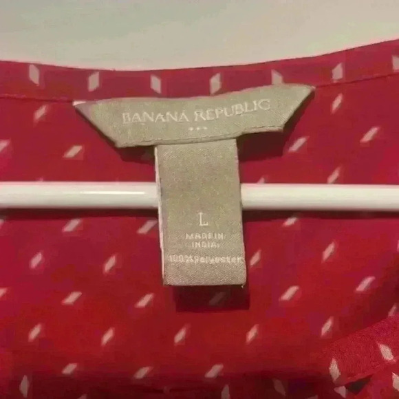 Banana Republic size Large Business Casual Red and Black long sleeved blouse - Picture 4 of 5